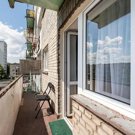 Metro Wilenski Vintage Charm By Bookinghost * Varšava