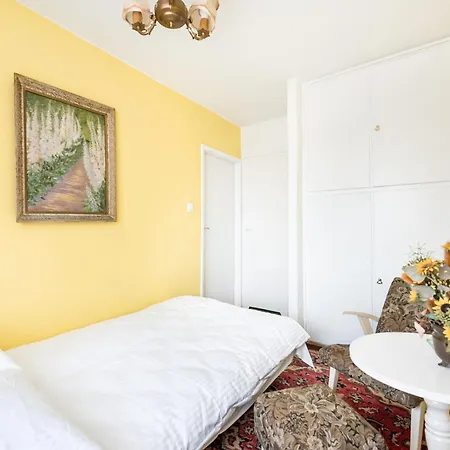 Metro Wilenski Vintage Charm Apartment Warsaw